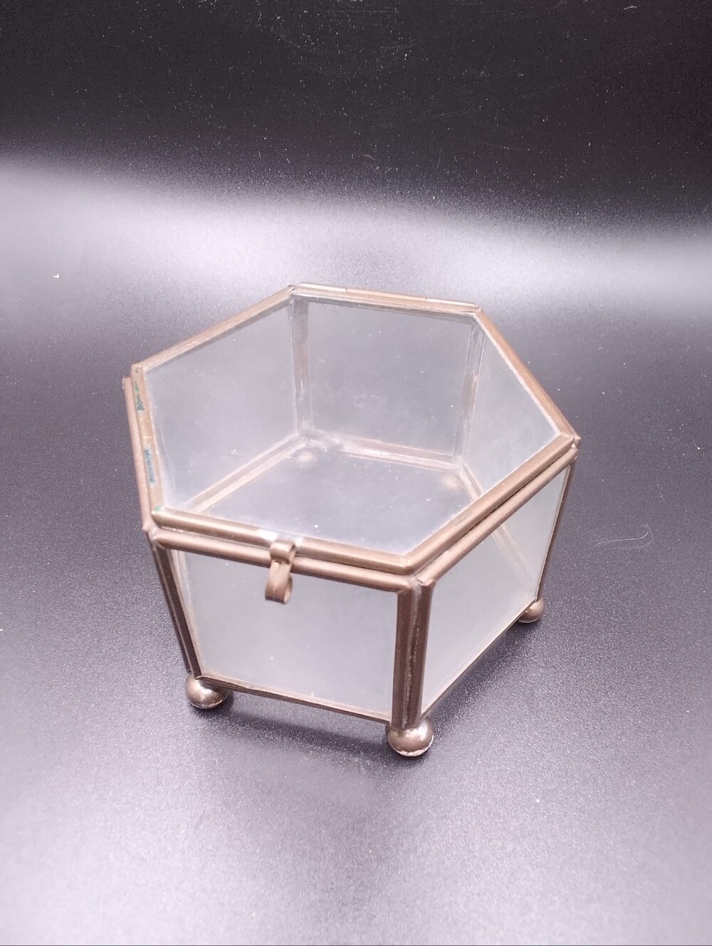 Vintage Brass Hexagon Beveled Glass 3"x2” Casket Jewelry Trinket Box Footed
